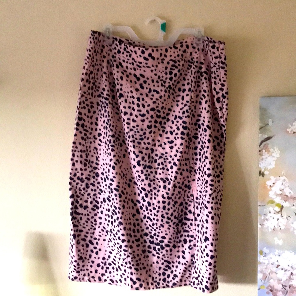 SIDE SLIT SKIRT